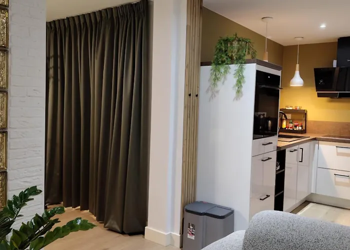 Short 33 Appartamento Ede