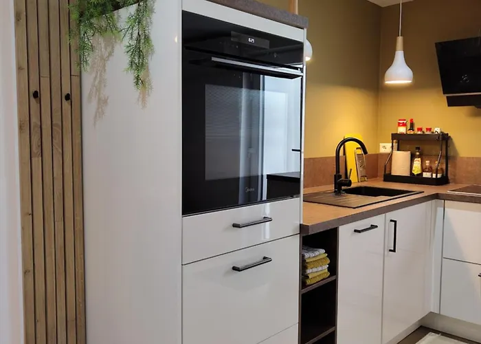 Short 33 Appartamento Ede